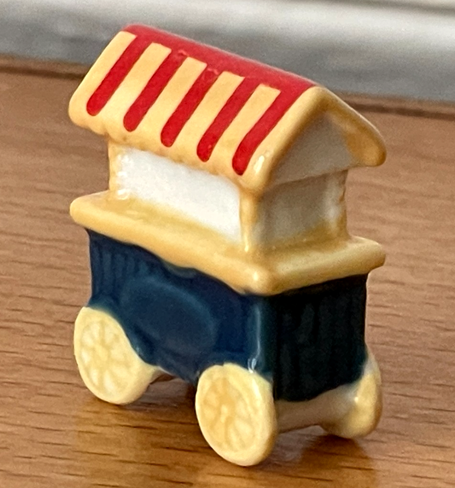 Fève Voiture Stand de la Glace ️ Galette des rois French charm Super | eBay
