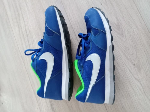 Scarpe da ginnastica donna NIKE MD RUNNER 2 taglia 5 usate