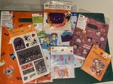 DISNEY DAISO USA BUNDLE GIFT BAGS STICKERS FELT GARLAND MICKEY STITCH MUNCHLINGS