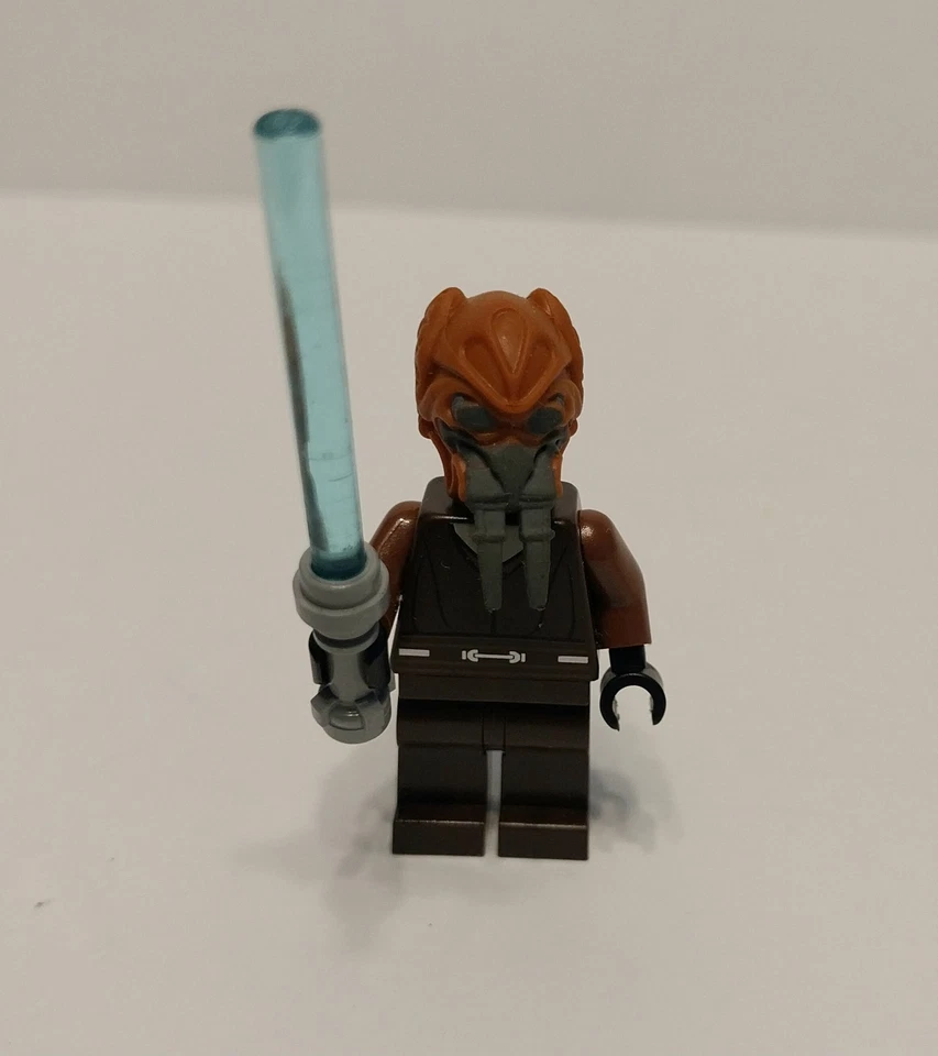 LEGO 8093 Star Wars Plokoon & R7-D4 Astromech Minifigure Lot Jedi Starfighter - Image 2 of 4