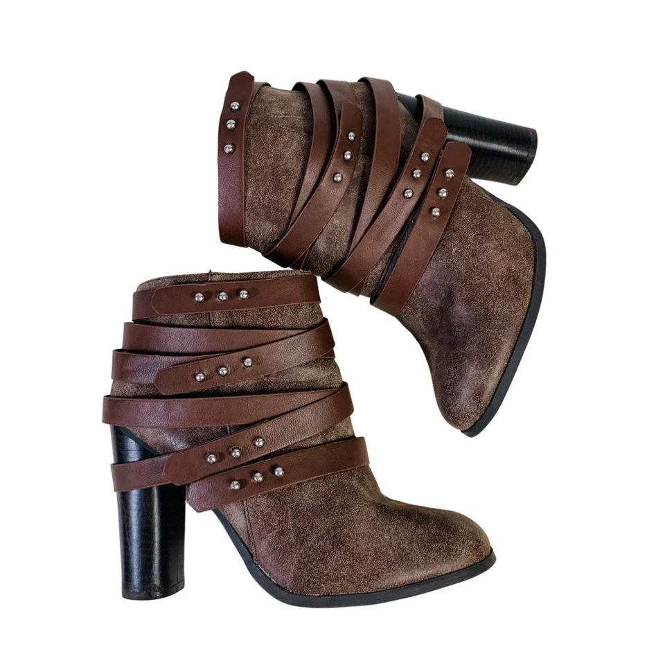 Botín al tobillo con tiras para escena de casa de muñecas talla 10 marrón tacón bloque bota estrás vanguardista Foto 3 de 4