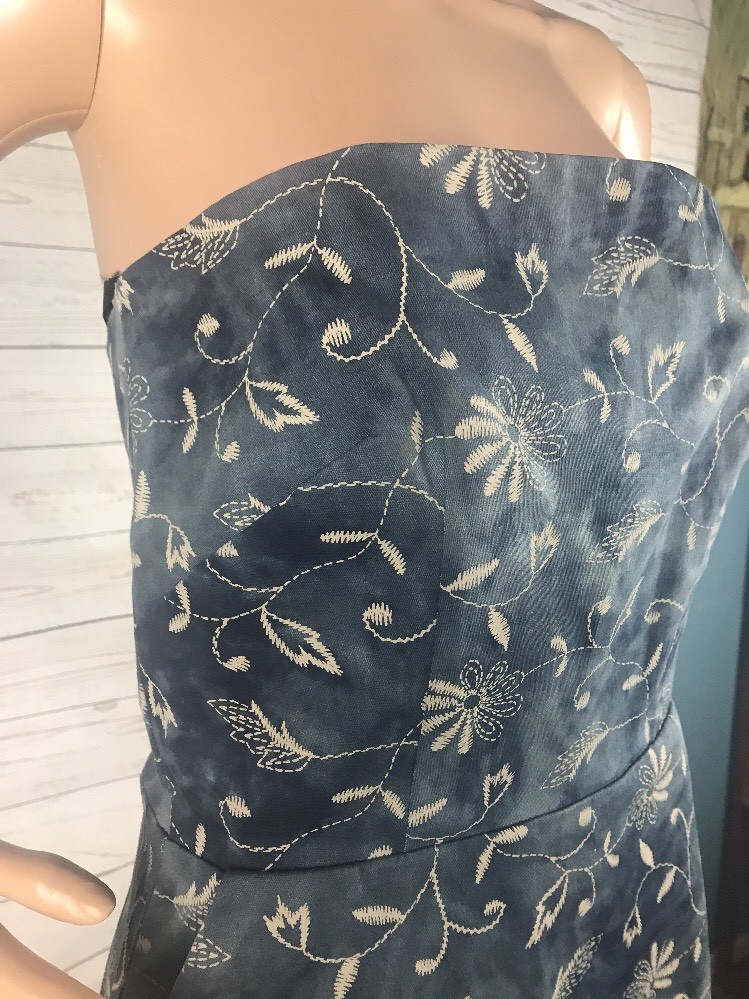 Picture 3 of 12