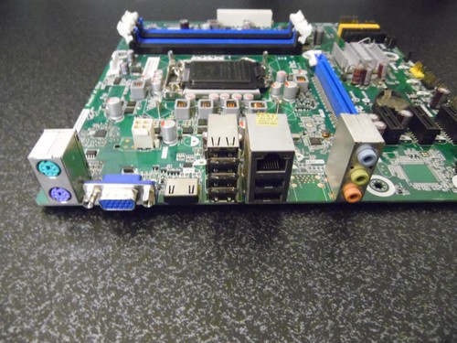ACER IPISB-VR Rev.1.01 mATX Mainboard Sockel 1155 Intel H67 - Photo 2/4