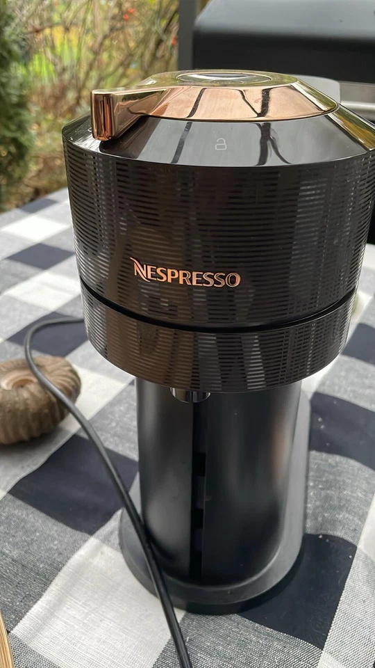 Kaffeemaschine Tassimo Vertuo deLonghi top Zustand