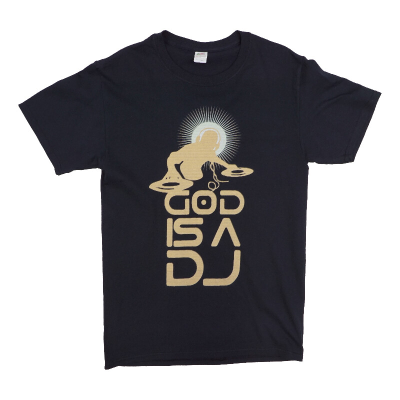 МУЖСКАЯ ЧЕРНАЯ ФУТБОЛКА GOD IS A DJ