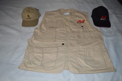 FOX FIRE ~ MINELAB DETECTORS ~ COILTEK COILS ~ STONE SAFARI VEST ~ LARGE  ~  NEW