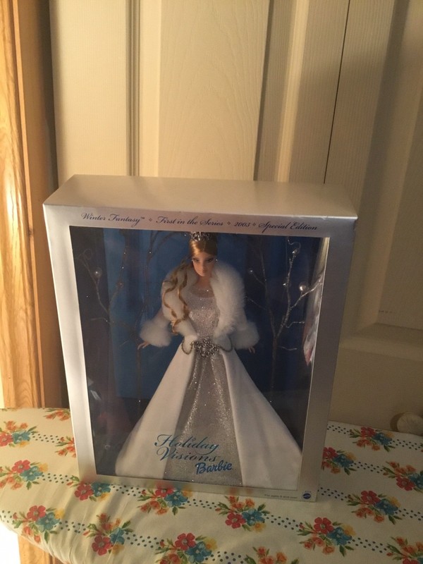 Holiday Visions Barbie 2003 NRFB
