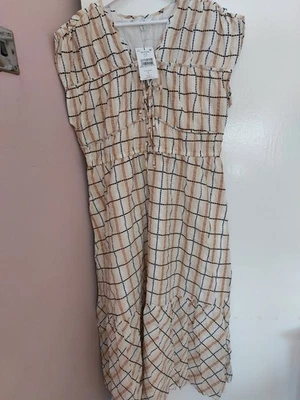 Next Black and Cream Check Tie Front Short Sleeve Midi Dress Size 18 BNWT - Image 1 of 4