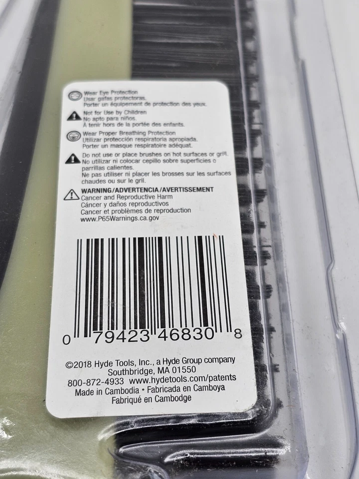Cepillo de alambre Hyde 46830 cerdas de alto carbono negro/blanco mango de agarre suave Foto 4 de 4