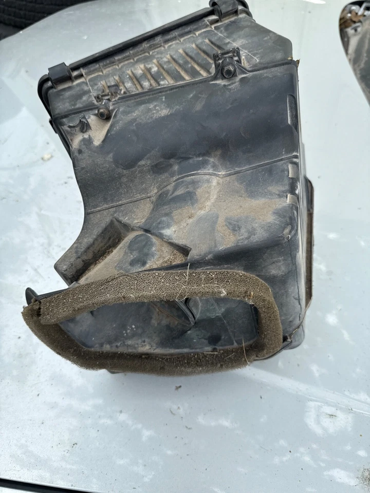 Chevrolet Impala 2000 2005 sin sobrecargador 3,8 caja de aire de repuesto con filtro de aire Foto 3 de 4