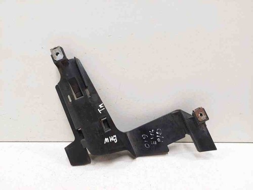 BMW 3 E46 Rechte Scheinwerferhalter 1301073018 2.00 Petrol 105kw 2003 32723834