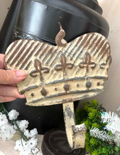 8"H Rustic Cream Wash FLEUR DE LIS CROWN Tin Metal WALL HOOK Towel Hat Coat HANG