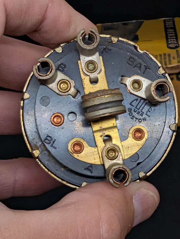 NOS 1957 DODGE D100 D200 D300 PICKUP TRUCK 2 SPPED 12V WINDSHIELD WIPER SWITCH - Image 3 of 4