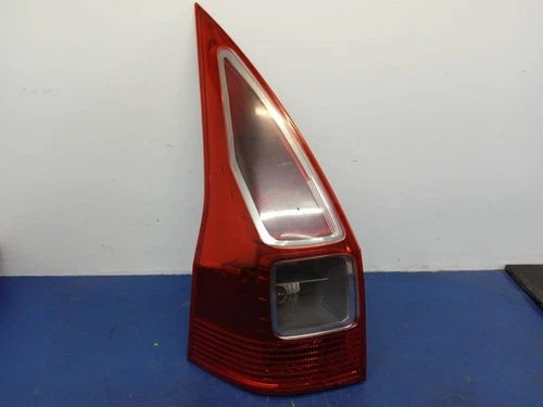 8200417349 Enjoliveur Inf Feu Arriere Gauche pour RENAULT MEGANE II GRAN 1044373 - Bild 1 von 7