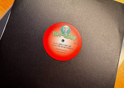 Tom & Jerry SHELL-SID010 Neatly Dealt Wid / For The Gold Teeth (F.N.T.) MINT
