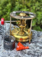 Mint Vintage SHINABRO 680 with Tin case cartoon by artist Shin Dong-woo