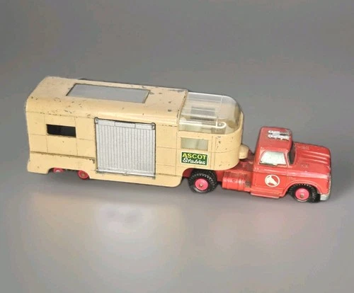 Vintage Matchbox Lesney King Size No. K-18 Dodge Tractor & Articulated Horse Van