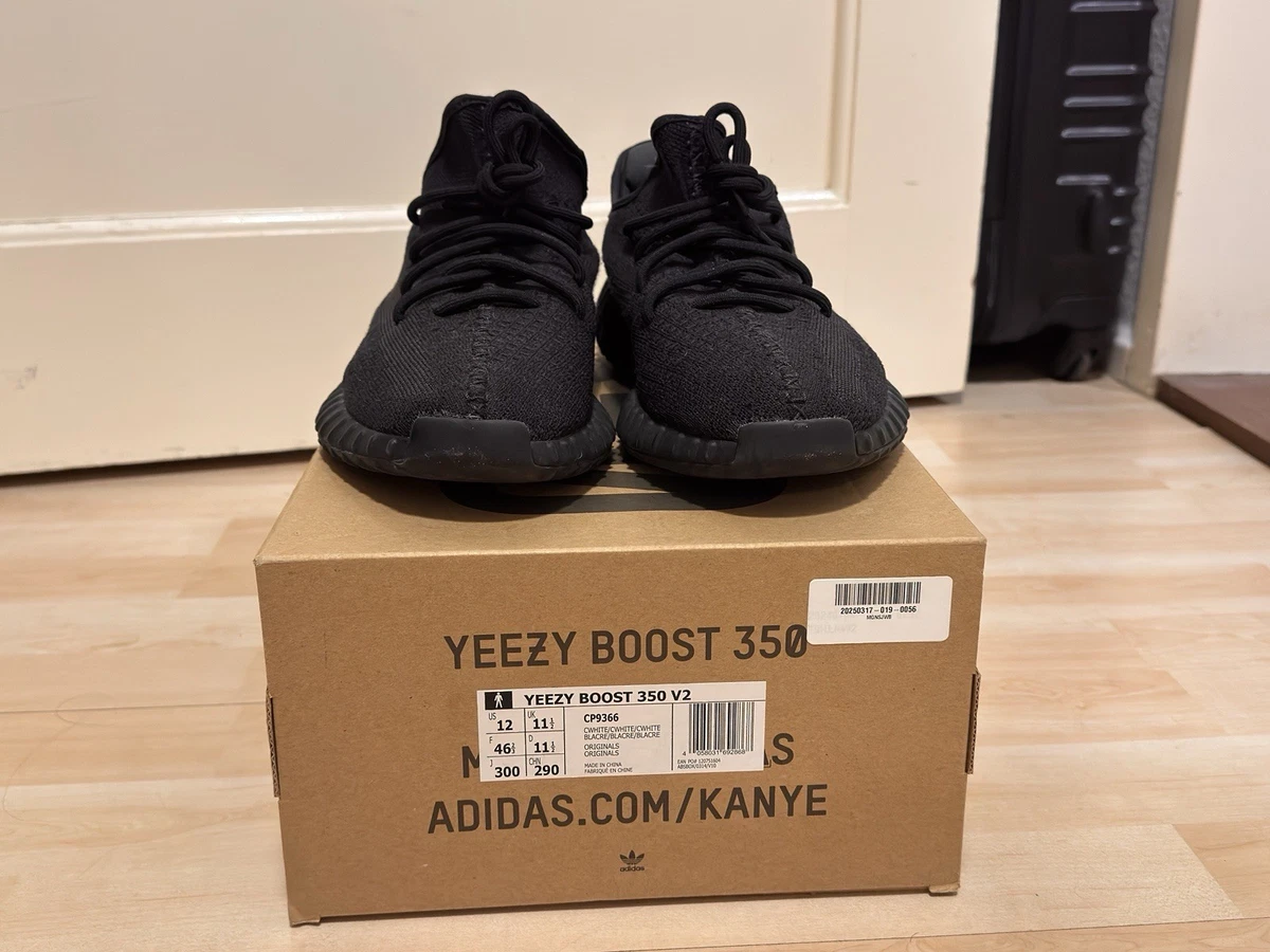 adidas gazelle silver green womens Adidas Yeezy Boost 350 V2 Kids Core Black Red main image 0