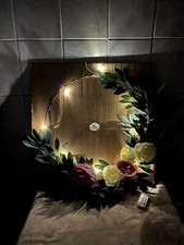 NEU* LUMIDA Flora künstlicher Kranz mit Licht inkl. goldener Ring (497)