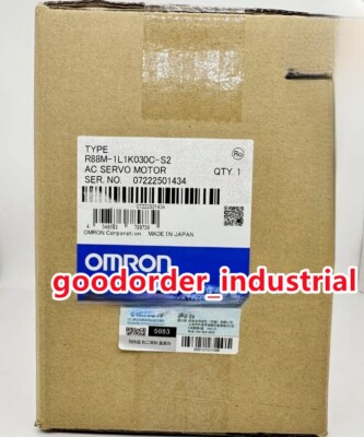 Original Omron R88M-1L1K030C-S2 AC Servo Motor New In Box R88M-1L1K030C-S2