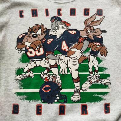 90s Chicago Bears Looney Tunes Classic Style NFL Football T shirt HN2505