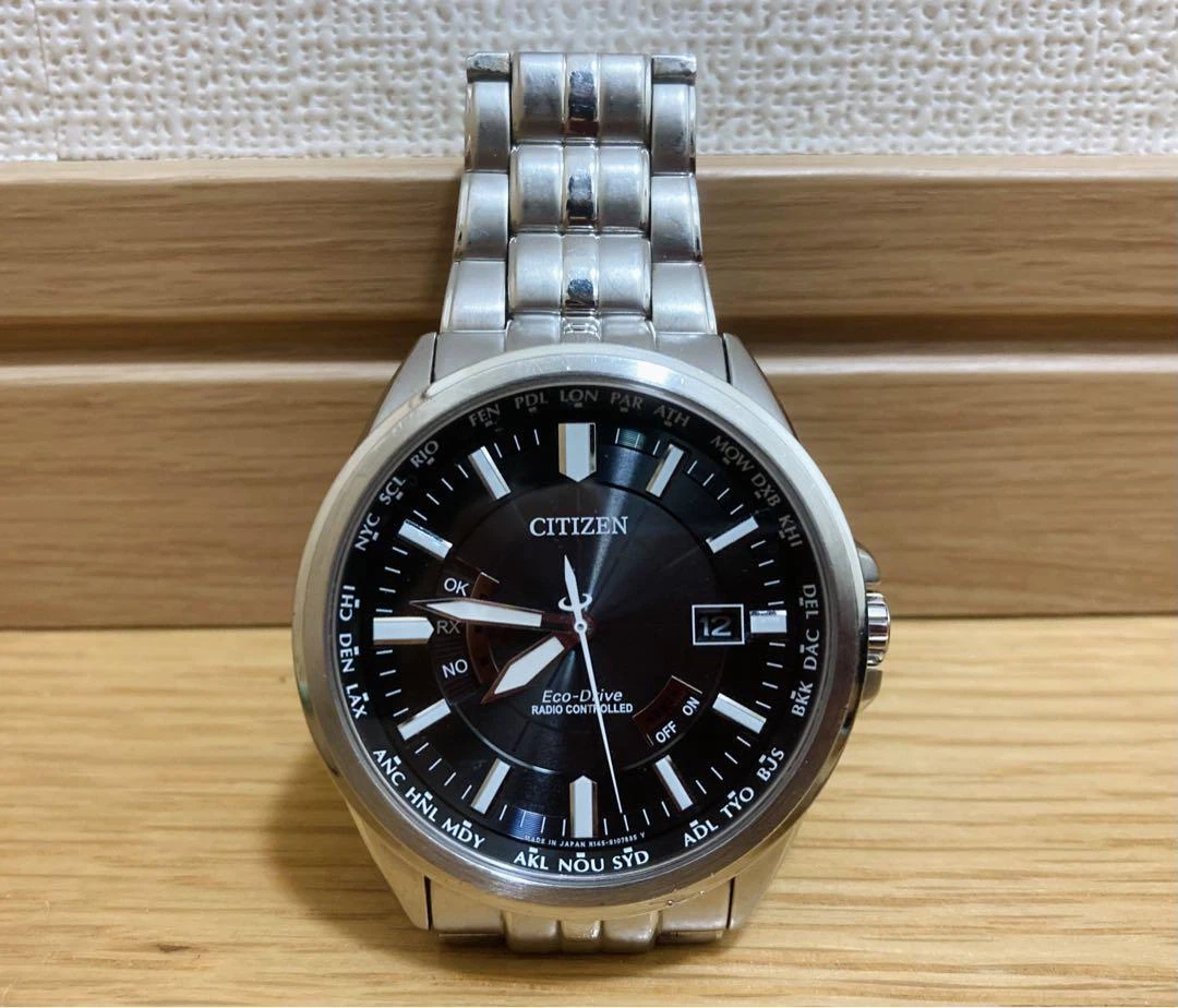Citizen Eco-Drive H145-S073545 Stainless Steel Date Silver Solar