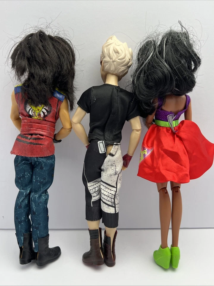 Лот кукол Disney Descendants Jay Carlos Freddie неоновые огни мяч Hasbro - Изображение 2 из 4