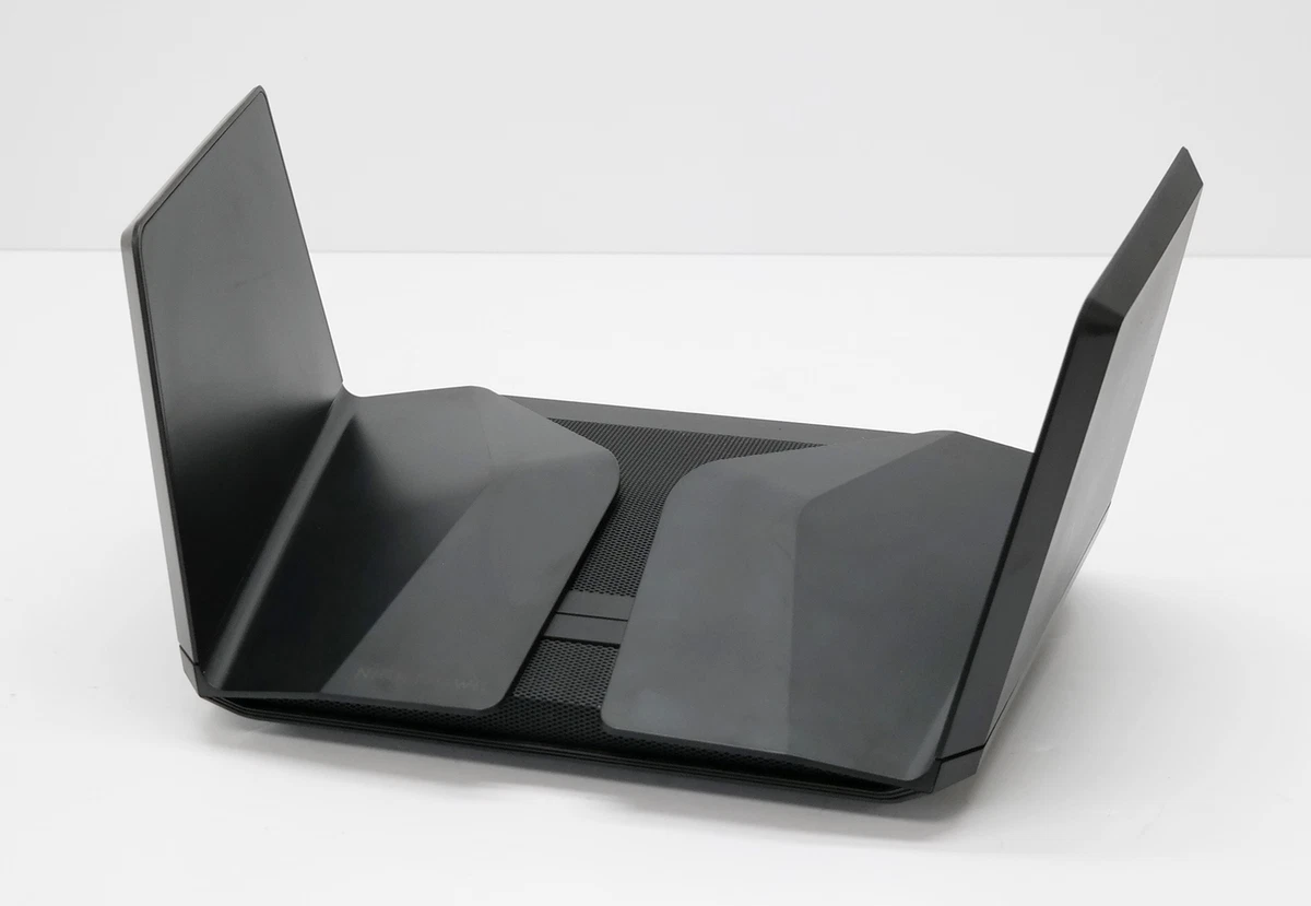 NETGEAR Nighthawk RAX120 AX12 12-Stream AX WiFi Router AX6000