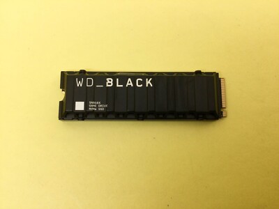 内蔵型SSD WD_BLACK SN850X 4TB NVMe SSD 4TB WD_BLACK SN850X NVMe™ SSD Without Heatsink | Sandisk