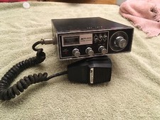 Vintage Midland 13-882B 23 Channel CB Radio Transceiver Nov. 1975