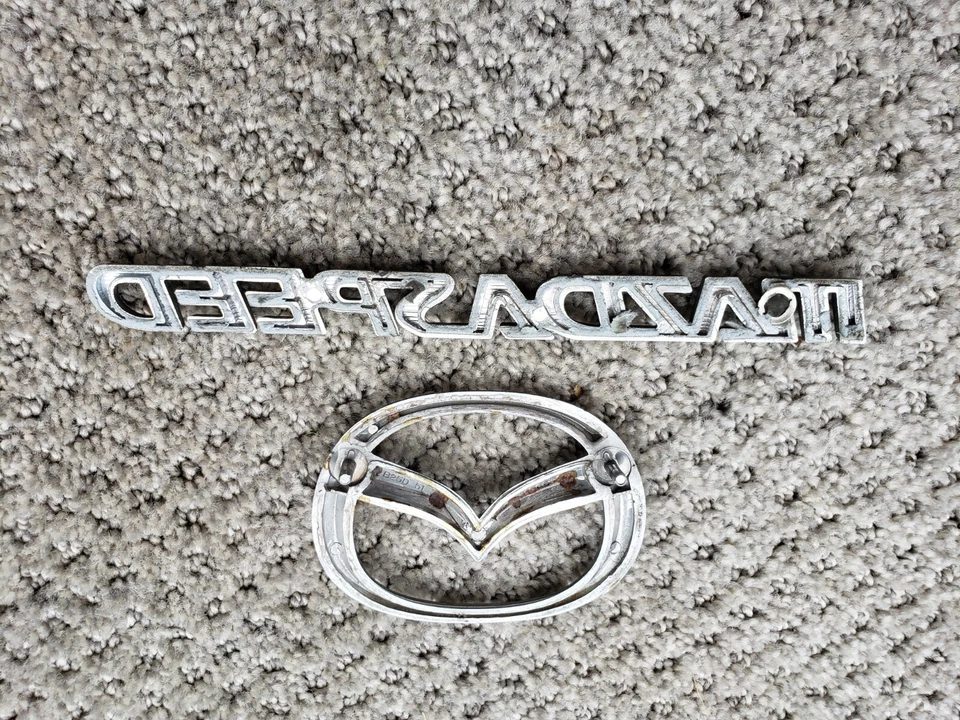 2001 2002 2003 Mazdaspeed Protege emblema cromado trasero logotipo insignia símbolo OEM 01-03 Foto 2 de 2