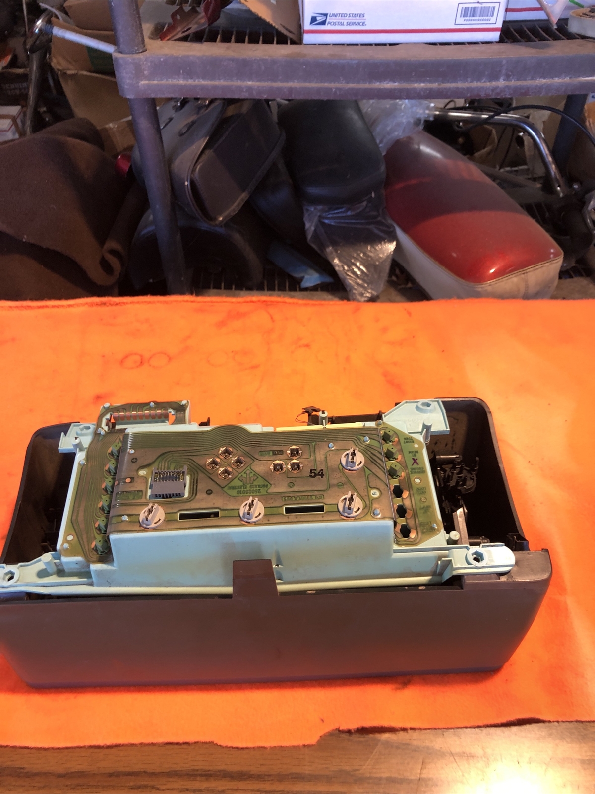 198290 Chevy S10 Blazer Speedometer Instrument Cluster Bezel 4x4 Gauge