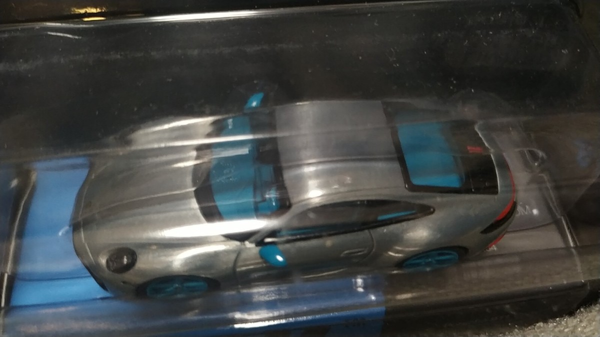 MINI GT 435 chase Porsche 911 Carrera S Miami Blue | eBay