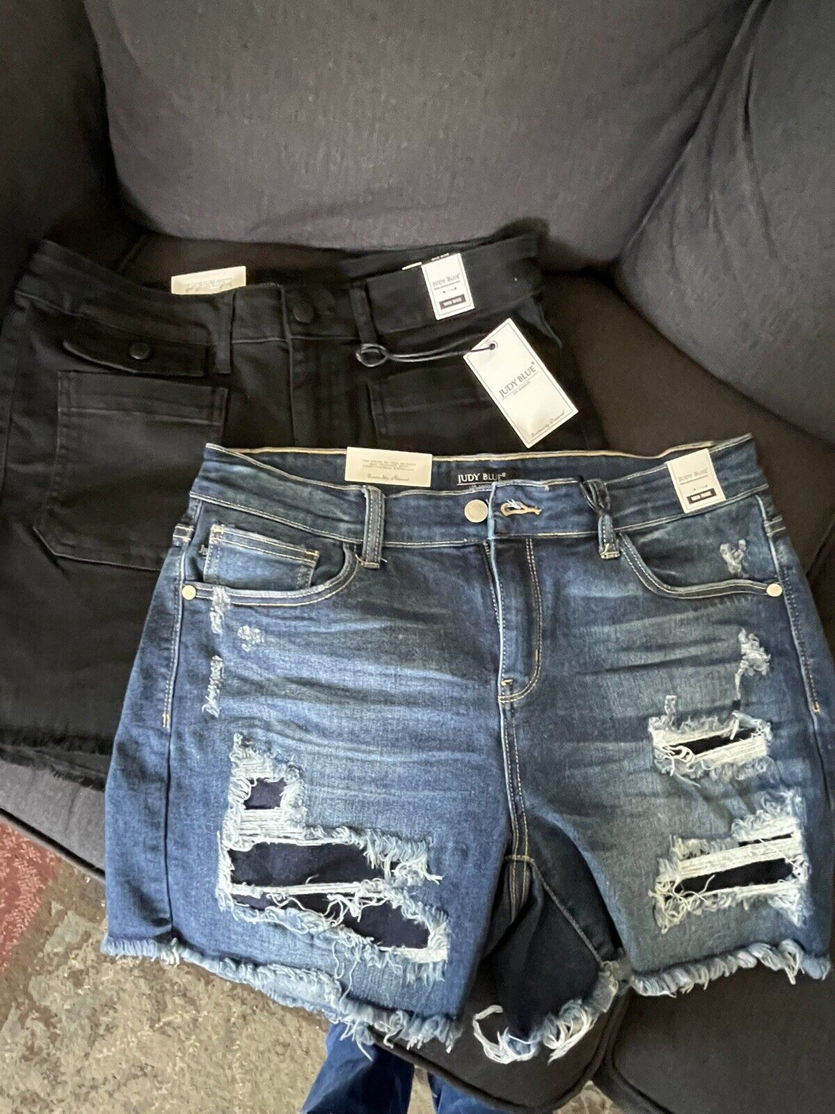 It is very popular 2 Pair NEW Judy Blue XL Distressed Shorts Patch amp; Rise Very popular! Mid