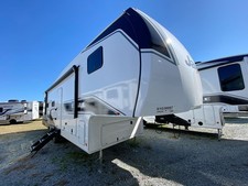 2027 Jayco Eagle SLE 28BHU