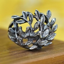 Size 7.5, Israel Sterling silver ring, southwestern style, 925 leaves band