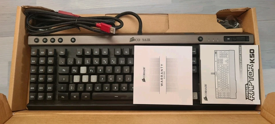 Corsair Raptor K50 Gaming Tastatur - Bild 2 von 4