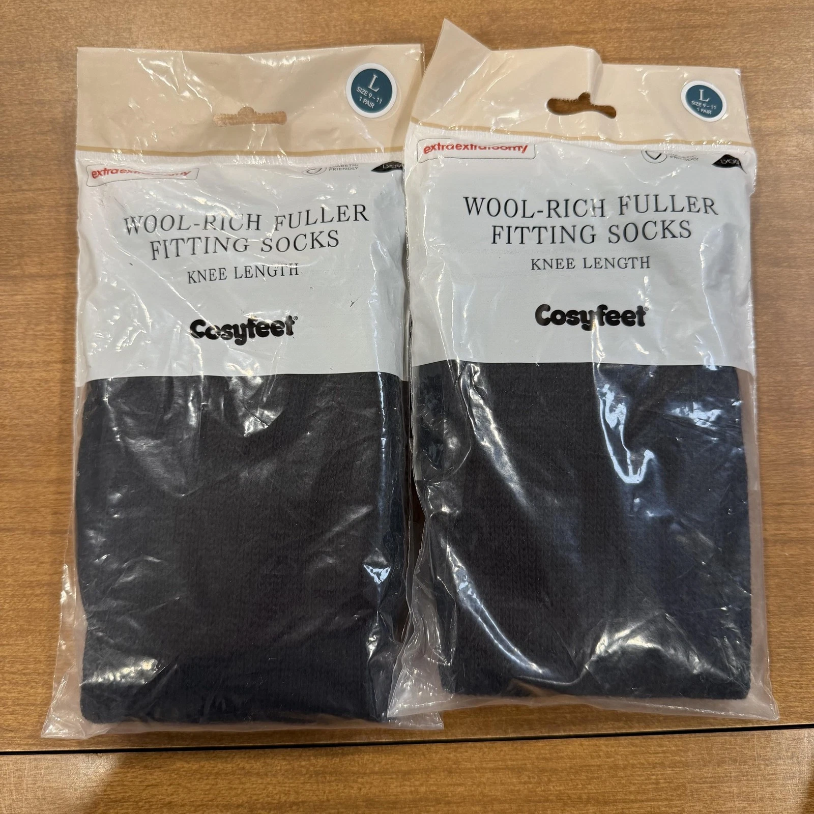 Cosyfeet Socks Mens 9-11 Black Wool-Rich Knee Length Fitting Extra Roomy 2 Pair
Opens in a new windo