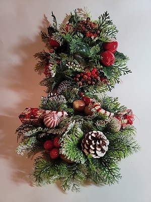Christmas Kitsch Candle Rings Red Berry Candy Pinecone Foliage Plastic MCM Vtg
