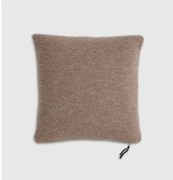 Quince Alpaca Boucle Pillow Cover - Thumbnail 2