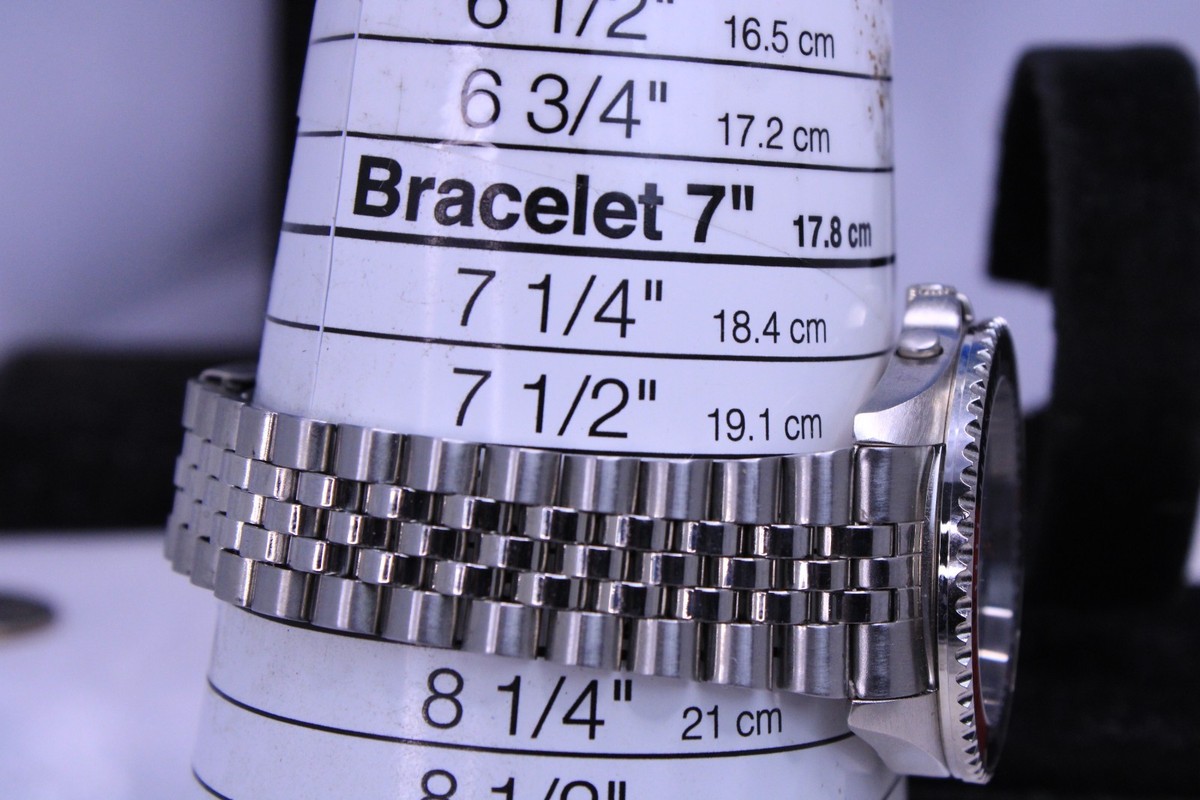 Rare Vintage 1997 Timex Disney Mickey Mouse Chronograph Wrist