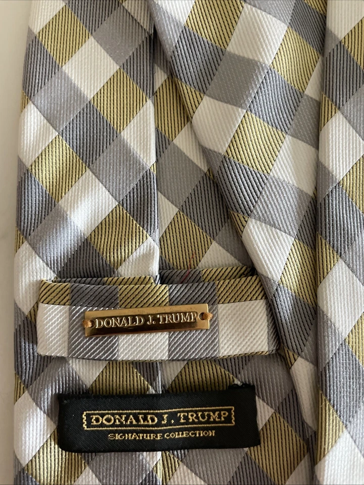 Donald J Trump Checked Silk Tie Signature Collection - Image 2 of 4
