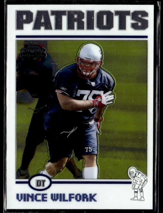 L34,295 -  2004 Topps Chrome #182 Vince Wilfork RC