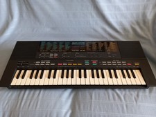 Yamaha Portasound PSS-480 Electronic Keyboard, Music Station.