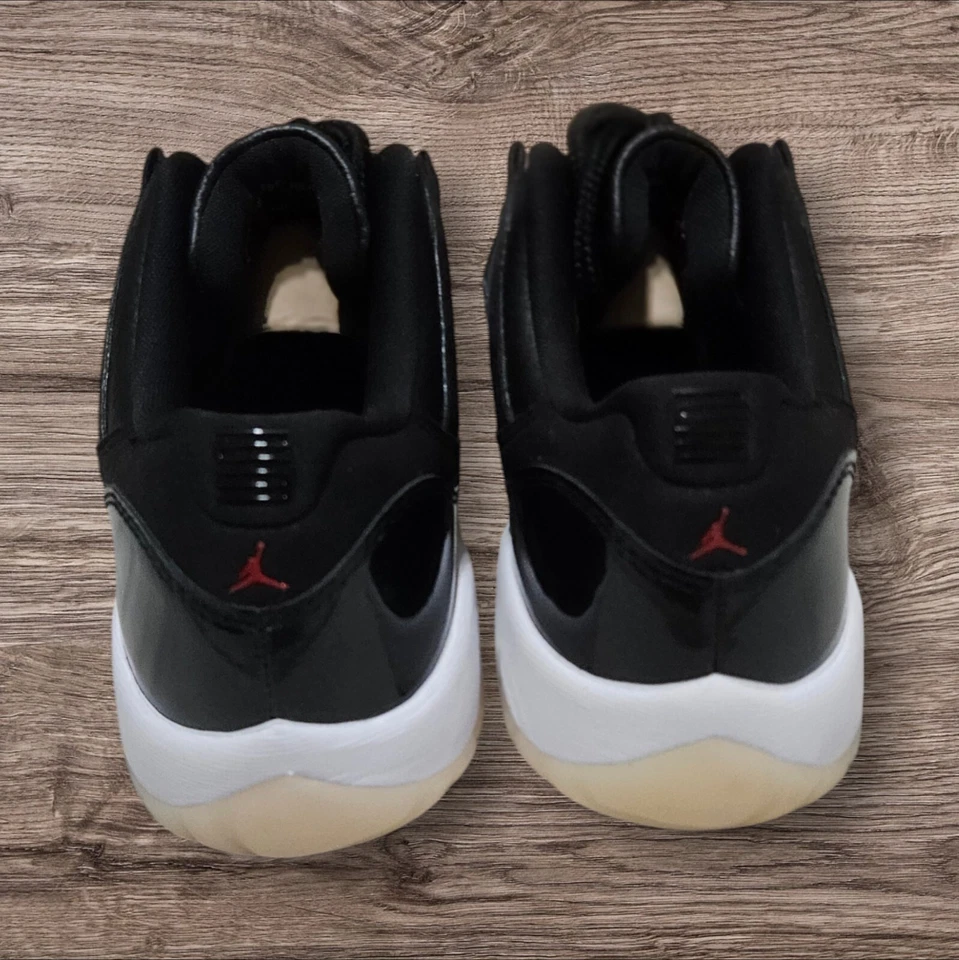 NIKE AIR JORDAN Retro 11 LOW GS 72-10 BLACK Red 528896-001 SIZE 7Y WMNS 8.5 BRED - Image 2 of 4