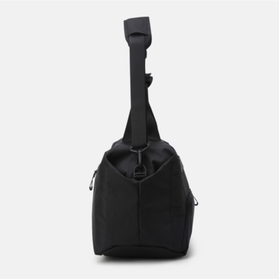 NEW DESCENTE Training Small Gym Bag SQ123TBG12 BLACK UNISEX SIZE