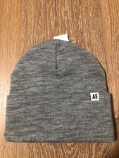 NWT Mens American Eagle Outfitters Gray Winter Hat Beanie