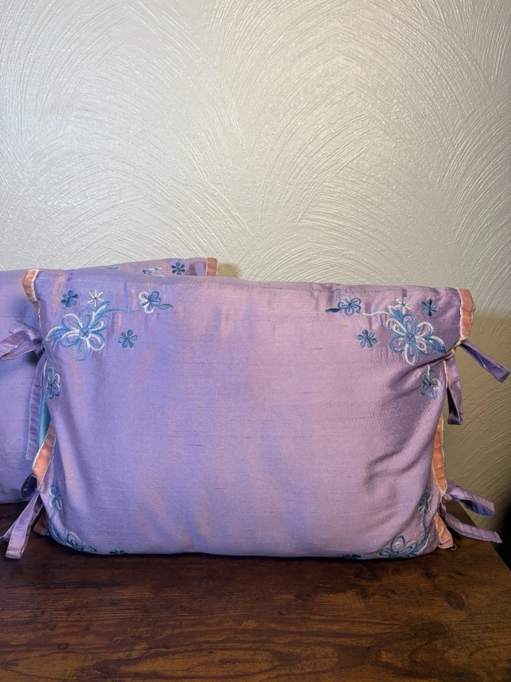 Pottery Barn Kids Throw Pillows Set Of 2 Purple Pink Floral Design Bedroom - Image 3 of 4