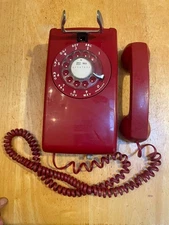 VINTAGE 1978 RED BELL SYSTEM WESTERN ELECTRIC 554 BMP ROTARY WALL TELEPHONE