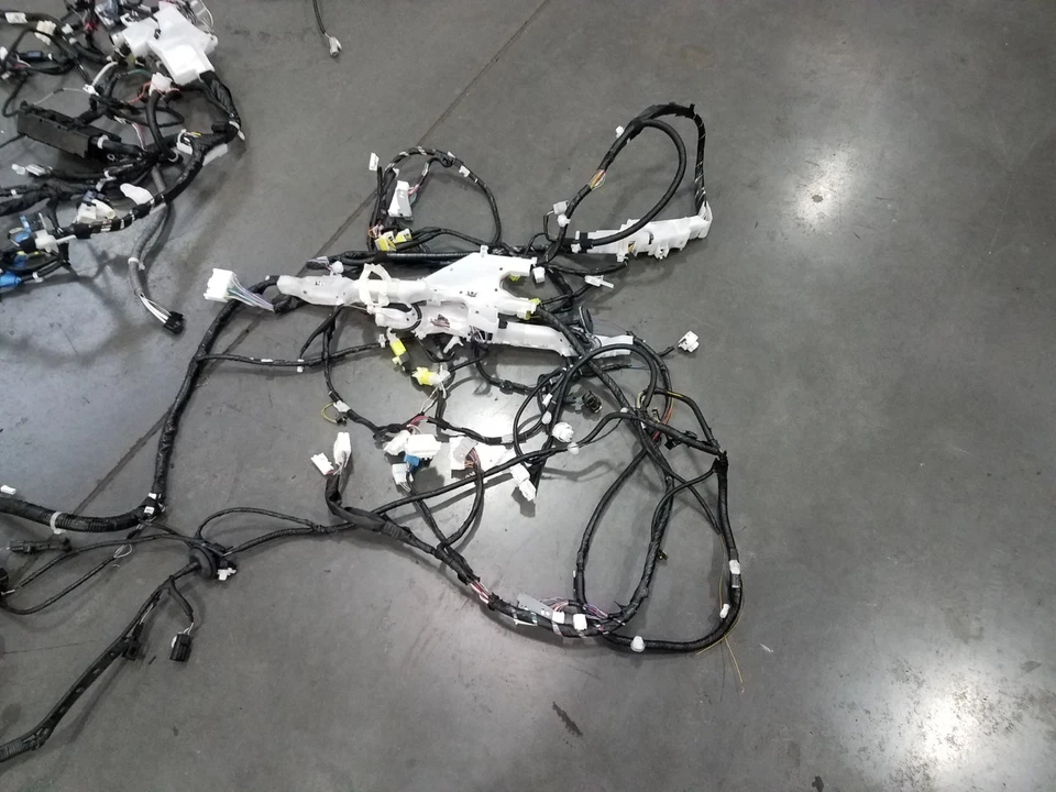 Arnés de cableado de chasis Toyota Corolla GR 2023 AWD - * 4 k millas #2320 Foto 4 de 4